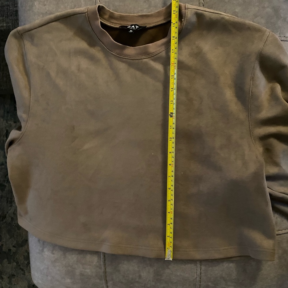 OAT New York long sleeve shirt. Size X-Large. Perfect for winter! - Picture 5 of 7
